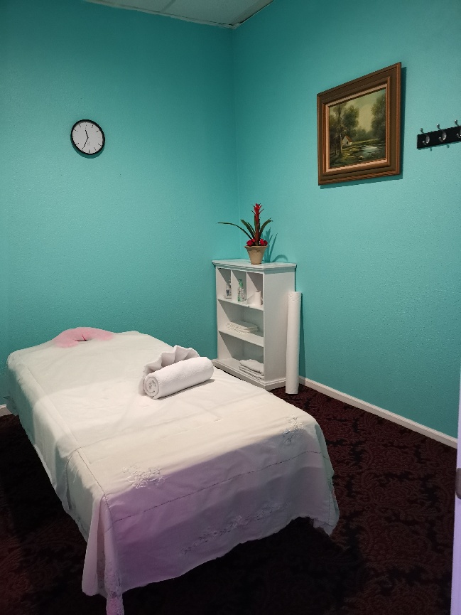 Spa Royal | 2431 N Tustin Ave # G, Santa Ana, CA 92705, USA | Phone: (626) 508-5606