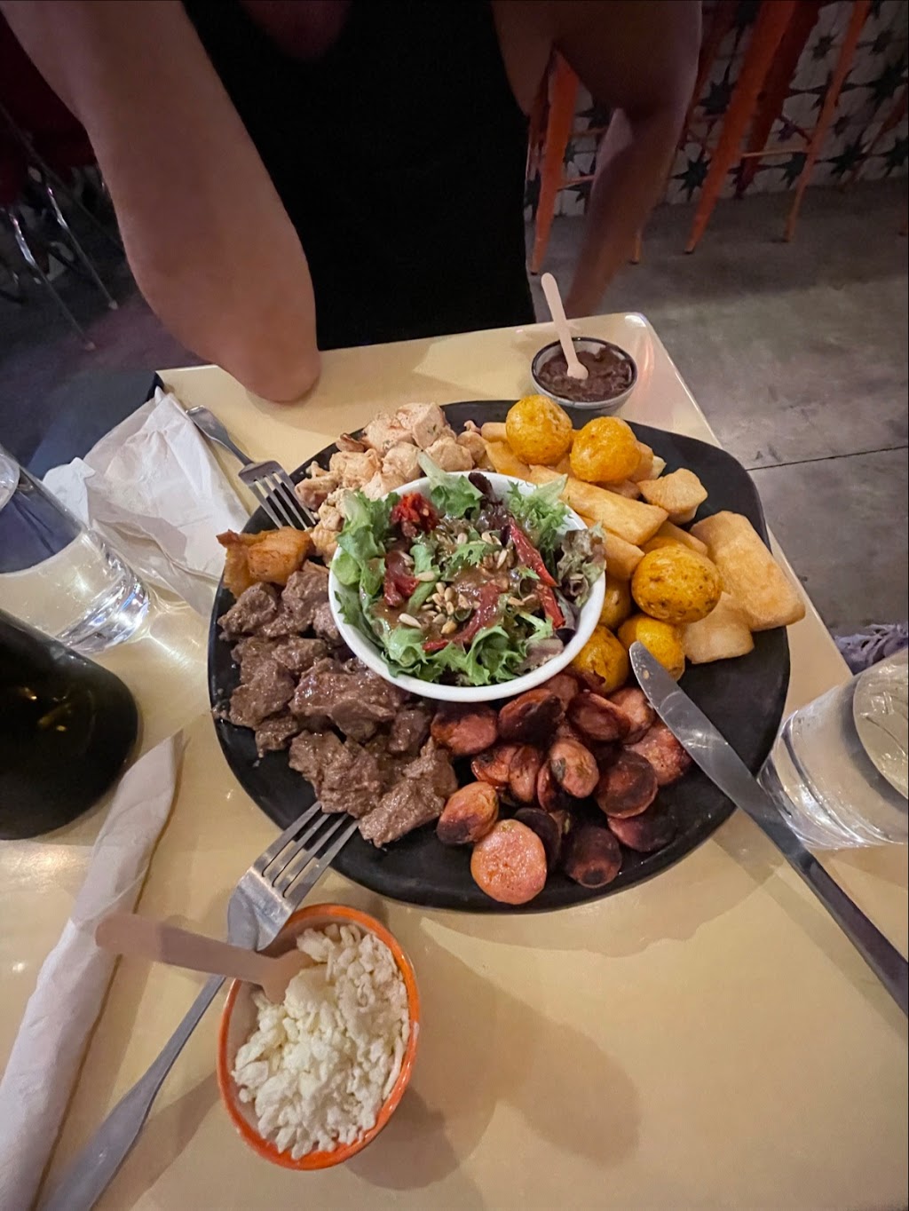 Palenque Colombian food | Colombian restaurant, Bar, coffee shop & arepa factory, 298 Graham Ave, Brooklyn, NY 11211, USA | Phone: (718) 576-3597