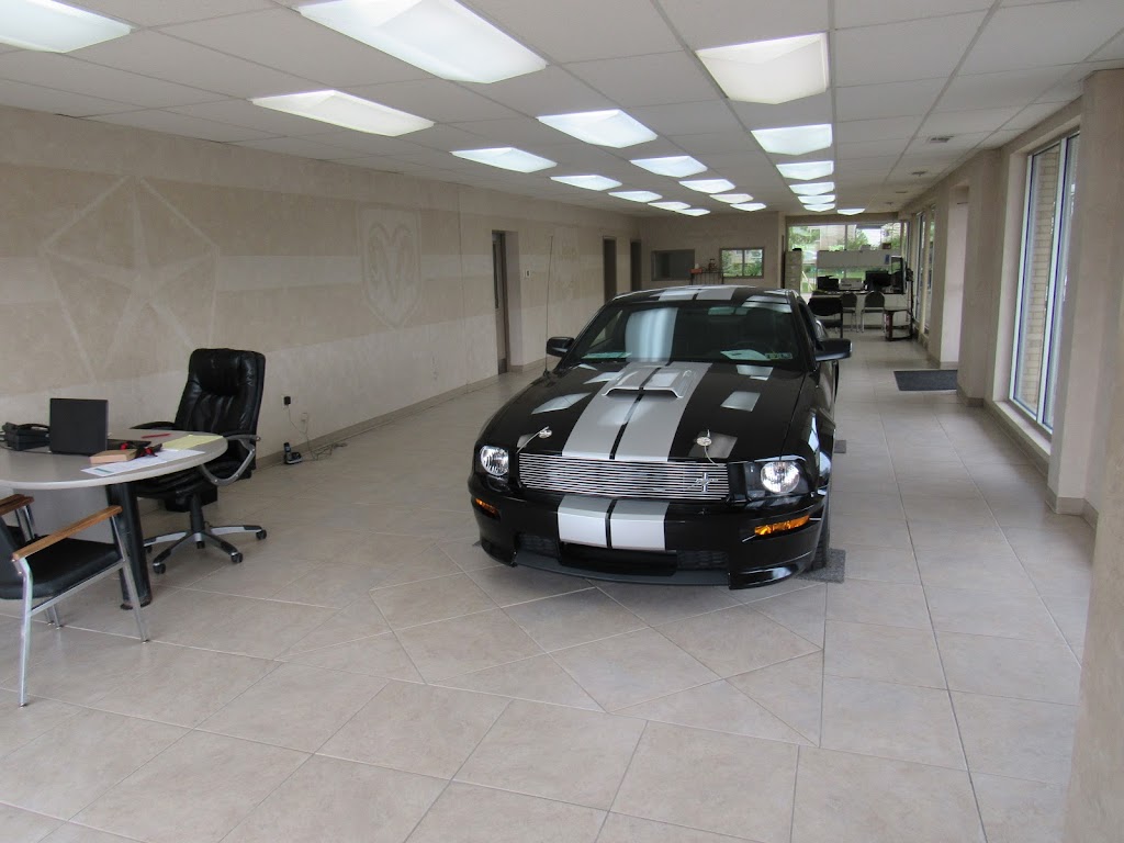 Axelrod Auto Outlet | 900 Broad, Wadsworth, OH 44281, USA | Phone: (330) 336-8855