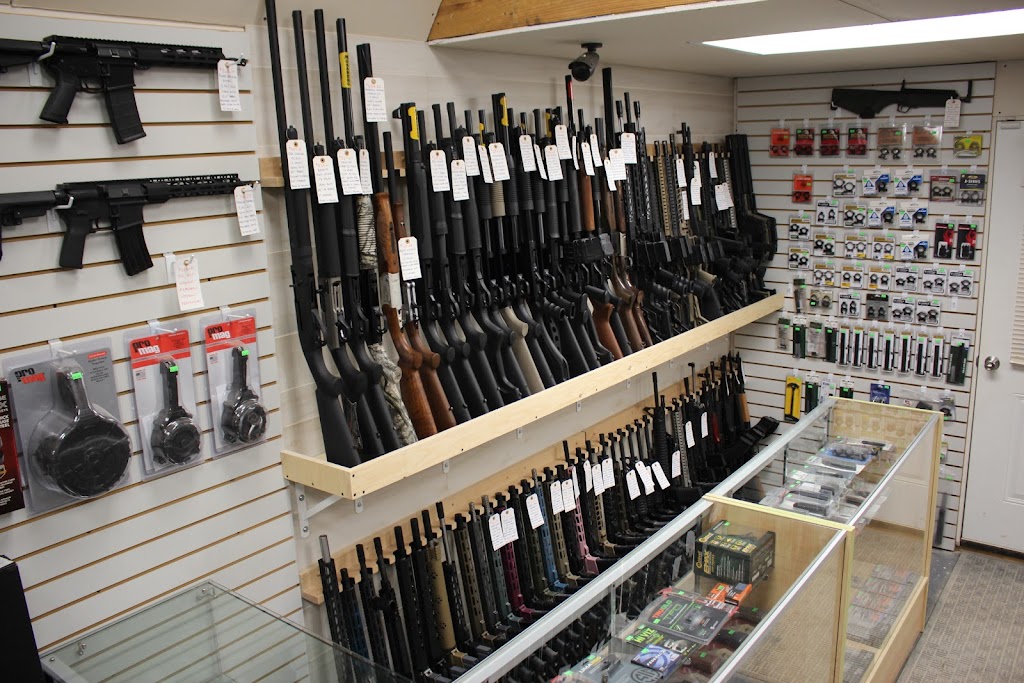 Good Guys Firearms | 2056 Lower Mason Creek Rd, Bandera, TX 78003, USA | Phone: (830) 308-5050