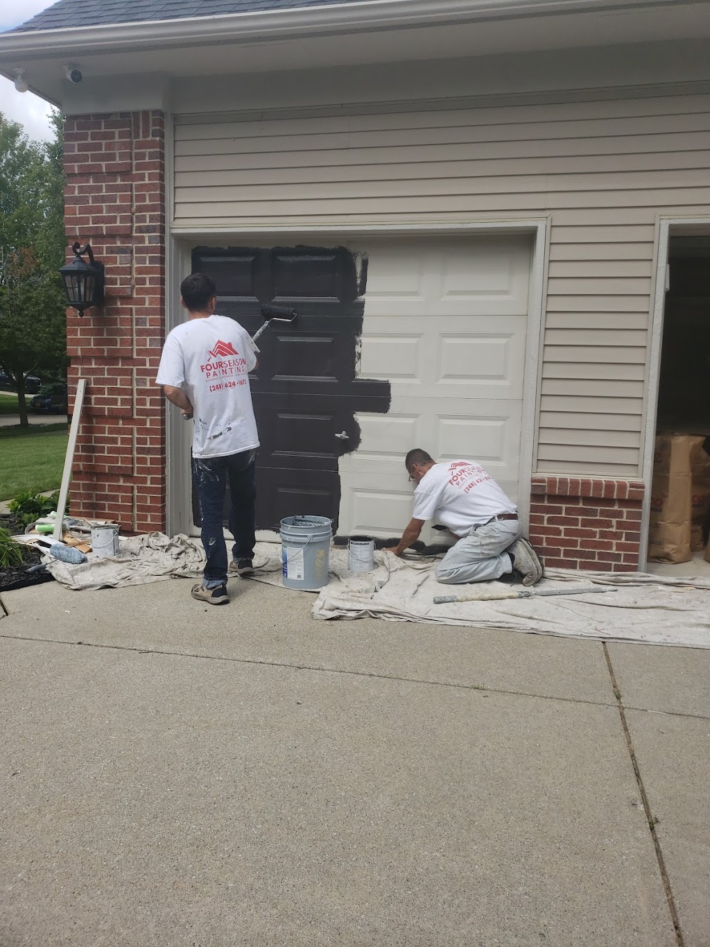 Four Season Painting | 2279 Pawnee Dr, Wixom, MI 48393, USA | Phone: (248) 624-9675