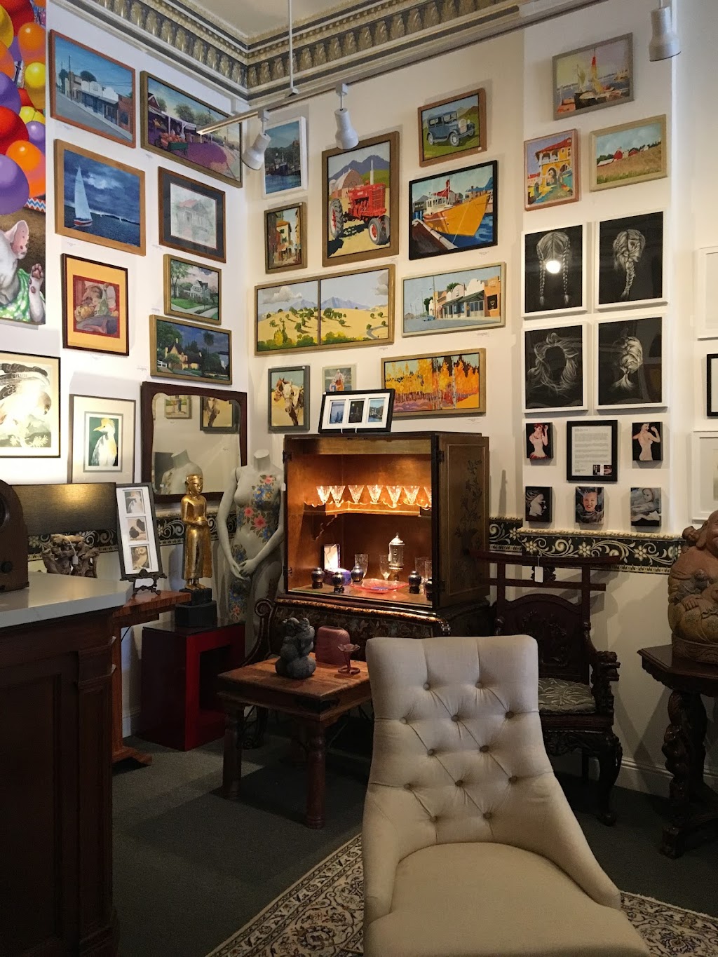 J Gallerie | 1517 Webster St, Alameda, CA 94501, USA | Phone: (510) 332-0084