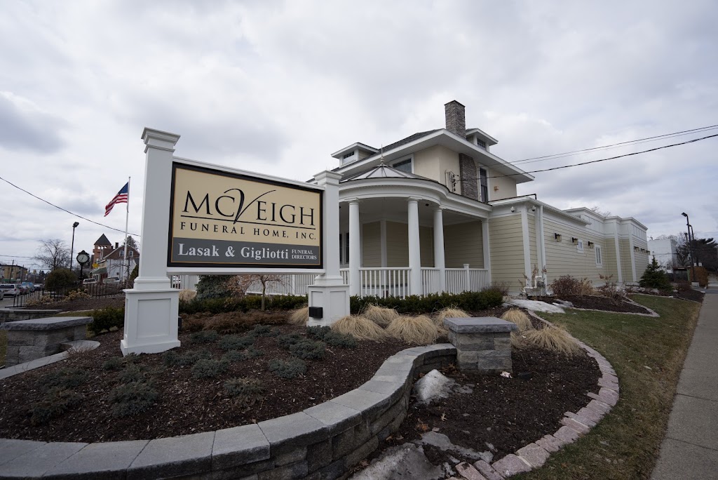 McVeigh Funeral Home, Inc. | 208 N Allen St, Albany, NY 12206, USA | Phone: (518) 489-0188