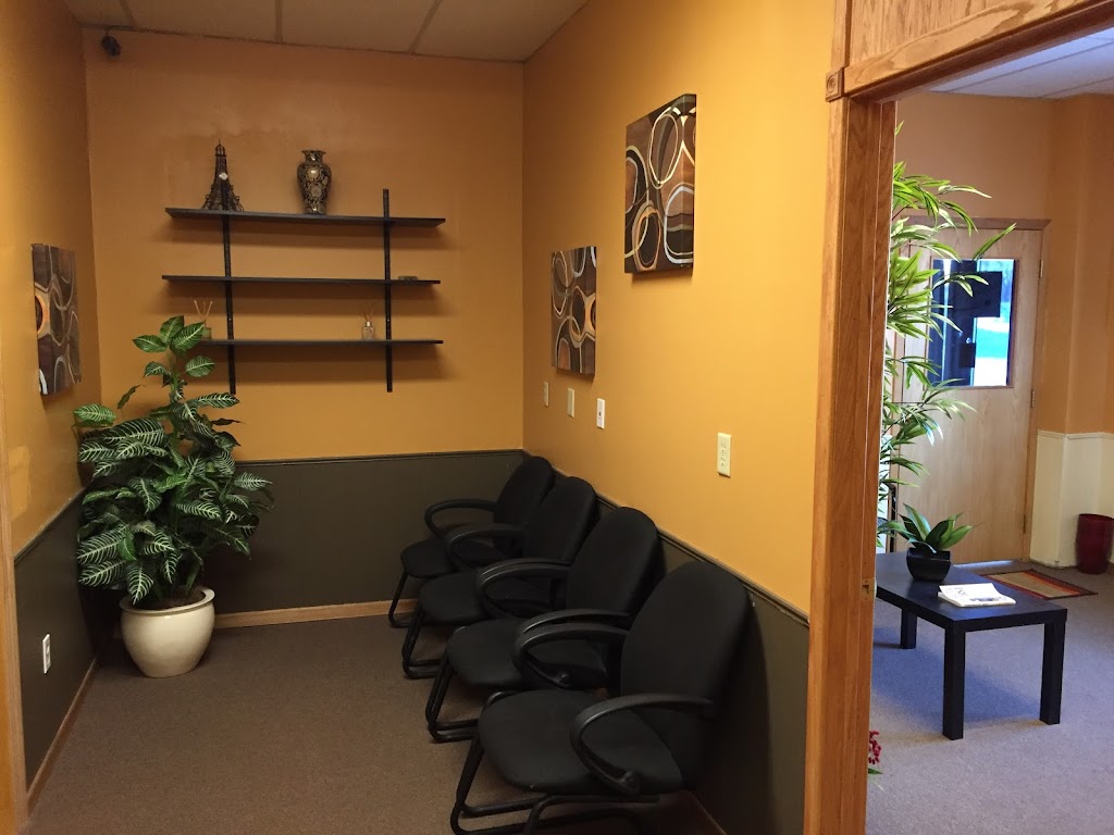 Momentum Health Chiropractic Clinic | 1001 1st Ave E # 160, Cambridge, MN 55008, USA | Phone: (763) 689-0462