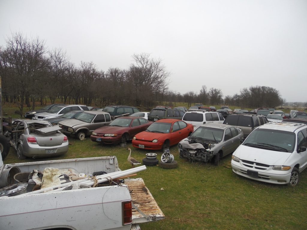 L AUTO SALVAGE | 321 County Rd 3407, Bridgeport, TX 76426, USA | Phone: (817) 993-5537