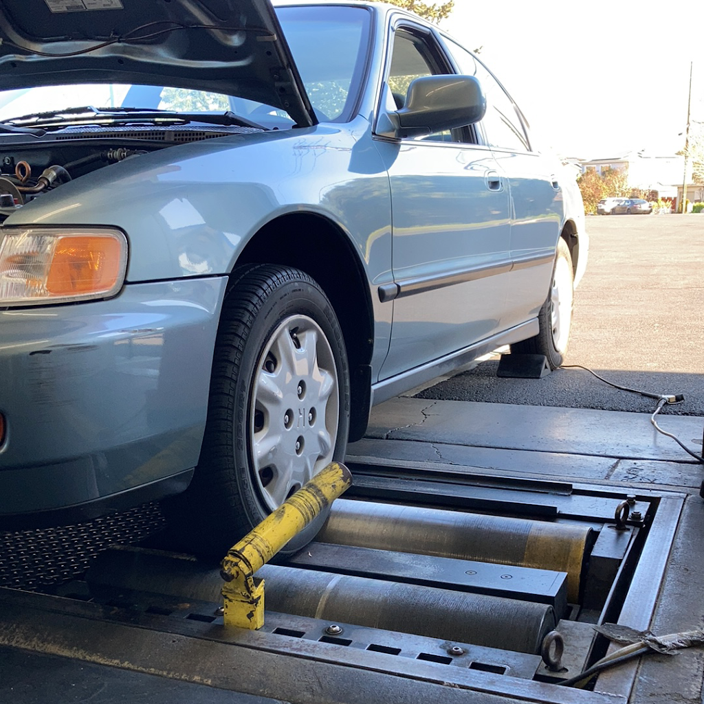 Los Altos Chevron Smog Check | 2300 Homestead Rd, Los Altos, CA 94024, USA | Phone: (408) 830-0314