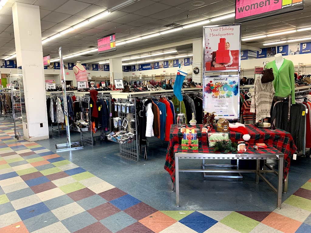 Goodwill Retail Store and Donation Center - 3153 Solomon's Island Road ...