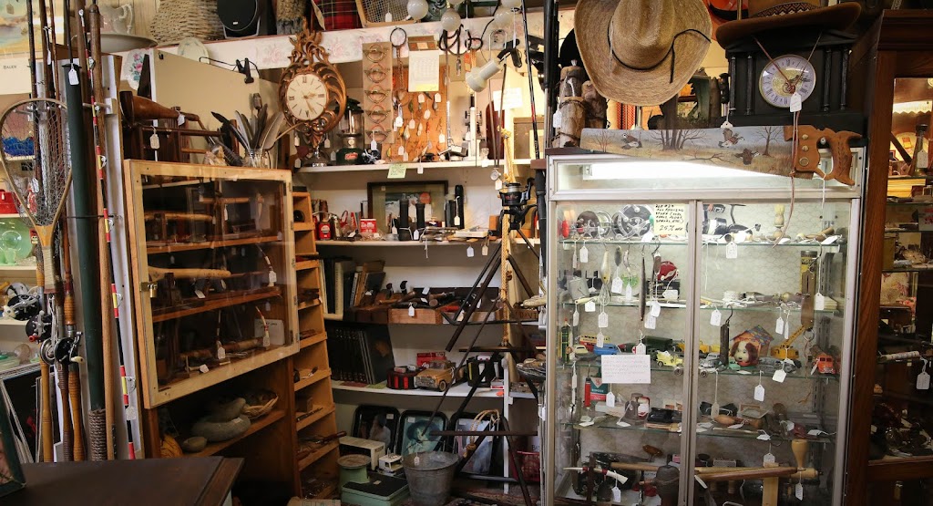 Nellie Lous Antiques | 1254 S Main St, Angels Camp, CA 95222, USA | Phone: (209) 736-6728