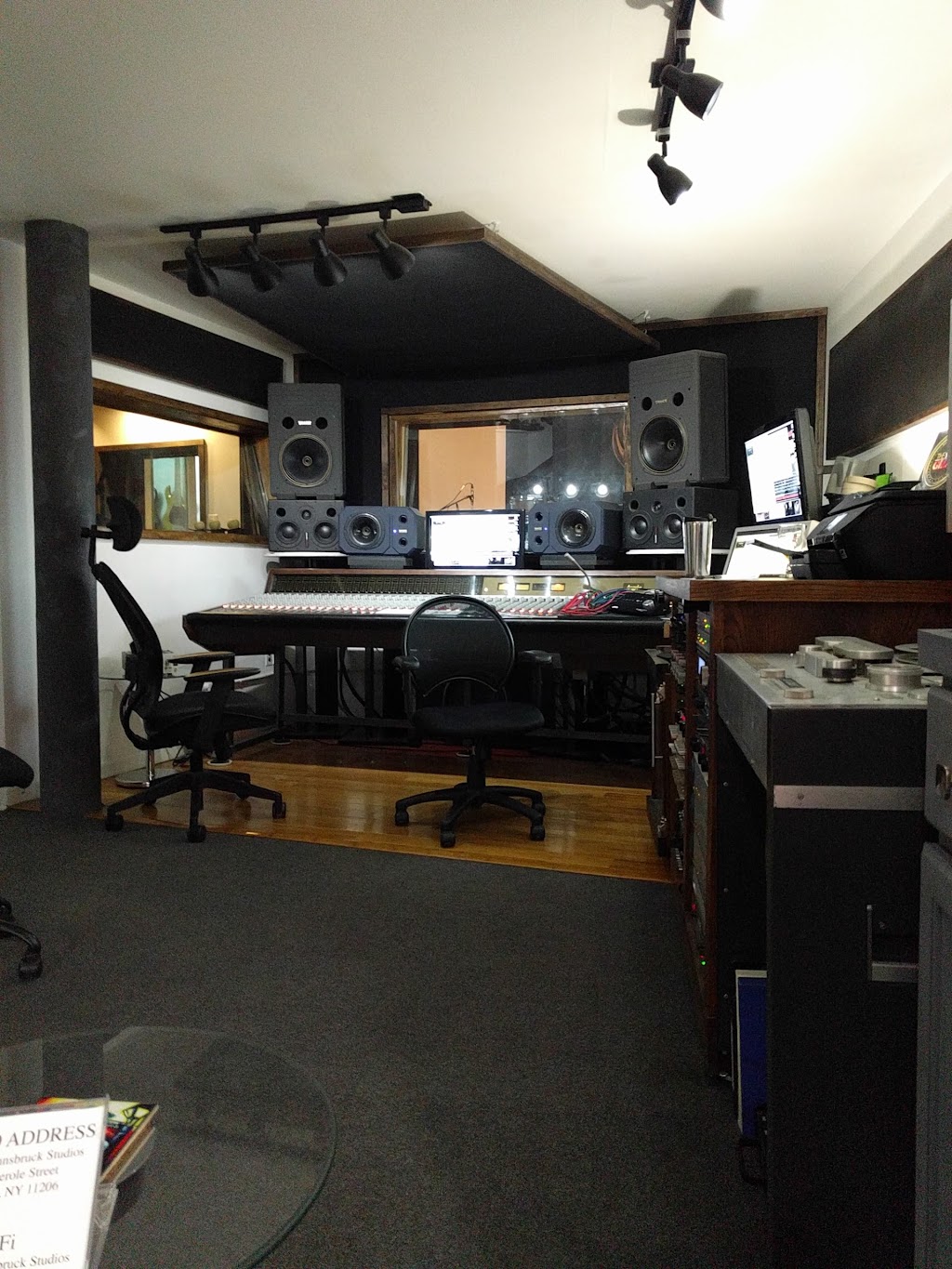 His House-Innsbruck Recording Studios | 268 Meserole St, Brooklyn, NY 11206, USA | Phone: (917) 921-8014