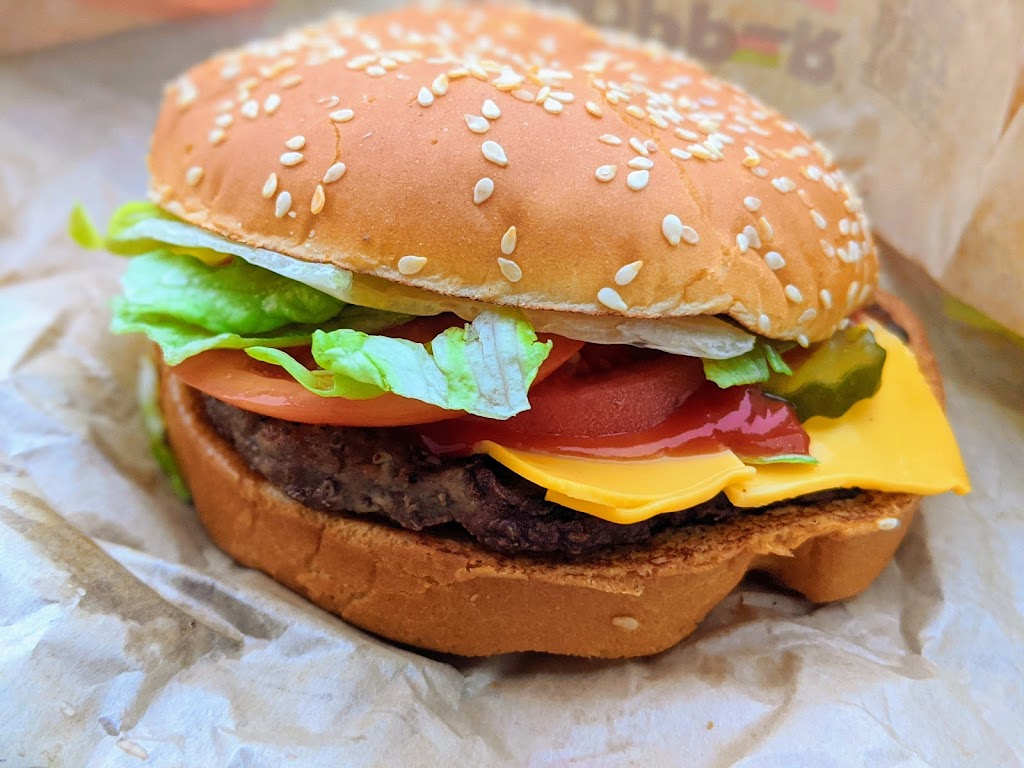 Burger King | 165 Pearl St, Braintree, MA 02184, USA | Phone: (781) 794-9995