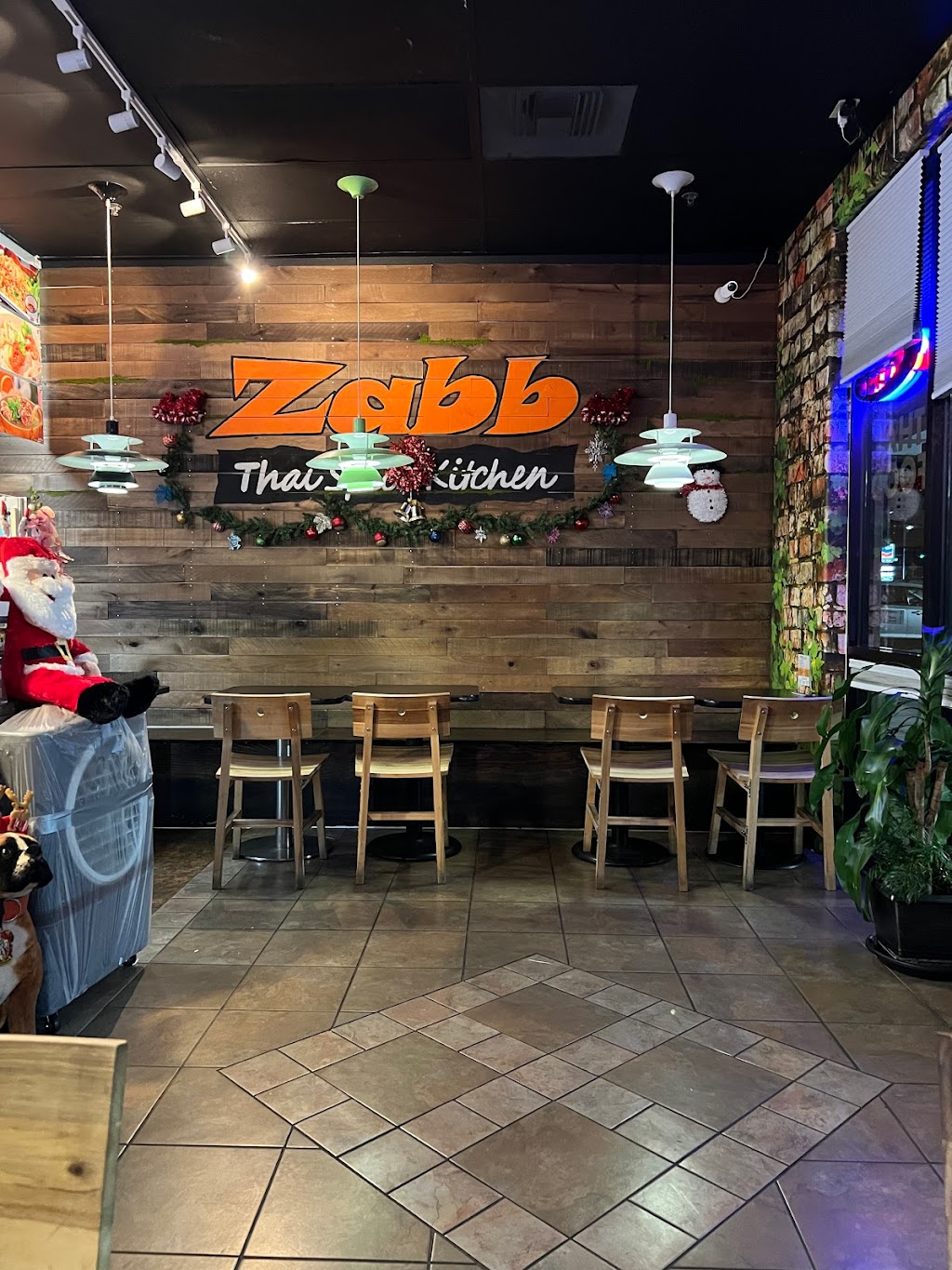 Zabb Thai Spice Kitchen | 8090 S Durango Dr Ste.112, Las Vegas, NV 89113, USA | Phone: (725) 777-3111