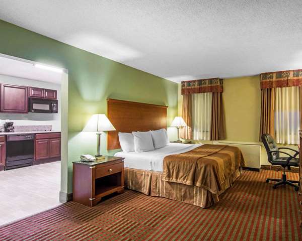 MainStay Suites Williamsburg I-64 | 814 Capitol Landing Rd, Williamsburg, VA 23185, USA | Phone: (757) 229-0200