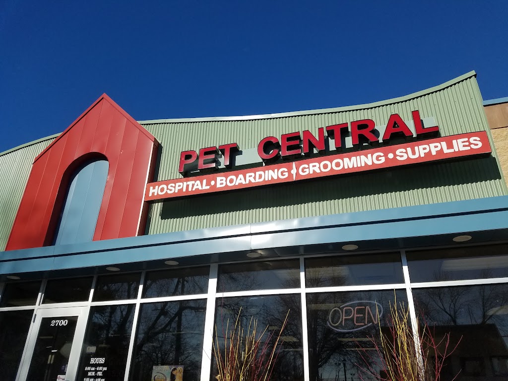 Pet Central Animal Hospital | 2700 Central Ave NE, Minneapolis, MN 55418, USA | Phone: (612) 781-6941