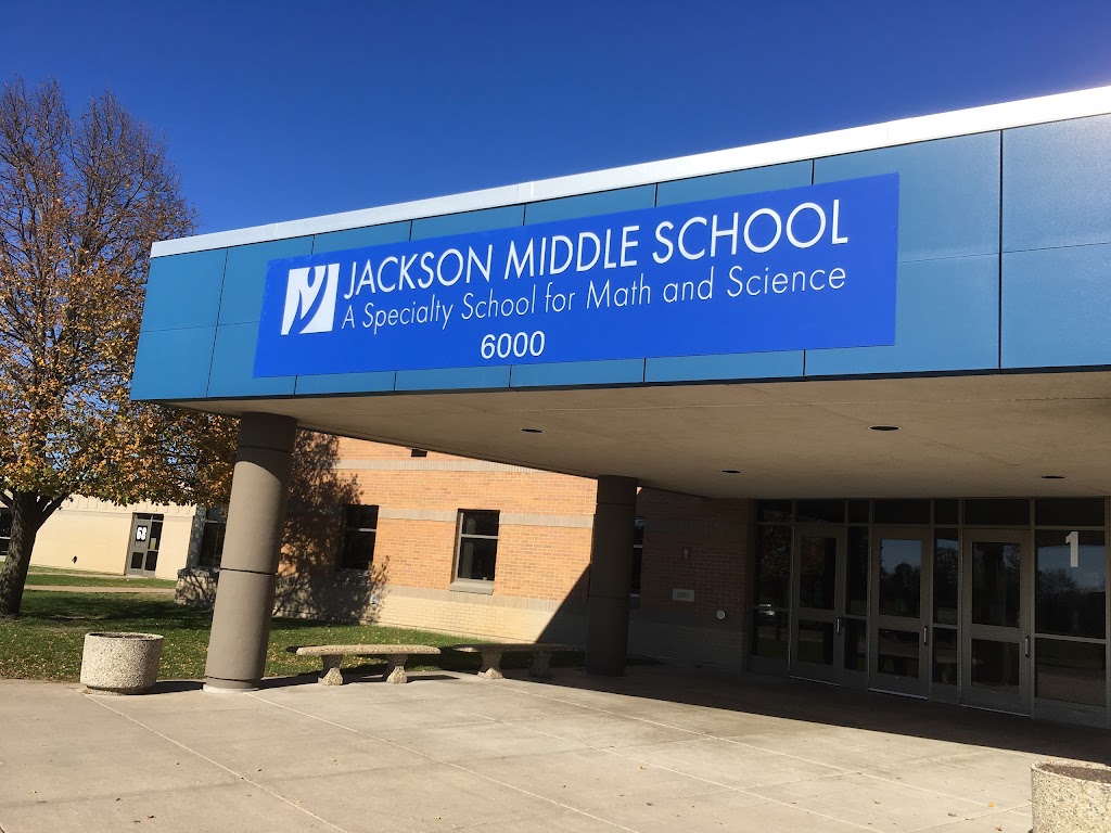 Jackson Middle School | 6000 109th Ave N, Champlin, MN 55316, USA | Phone: (763) 506-5200