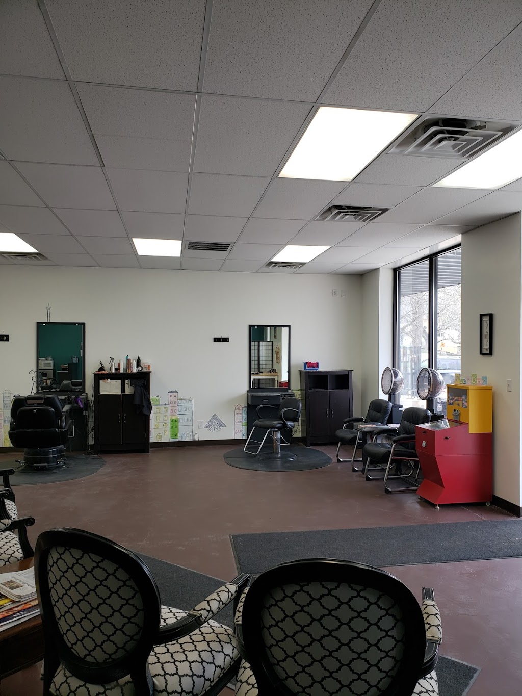 Dyes & Cuts | 9518 Calhoun Rd, Omaha, NE 68112, USA | Phone: (402) 451-1162