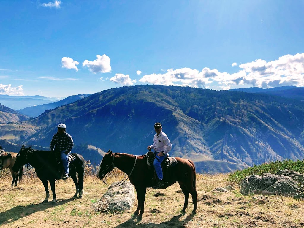 Idaho Guest Ranch-Lazy R Ranch | 702 Dry Buck Vly Rd, Banks, ID 83602 | Phone: (208) 584-3100