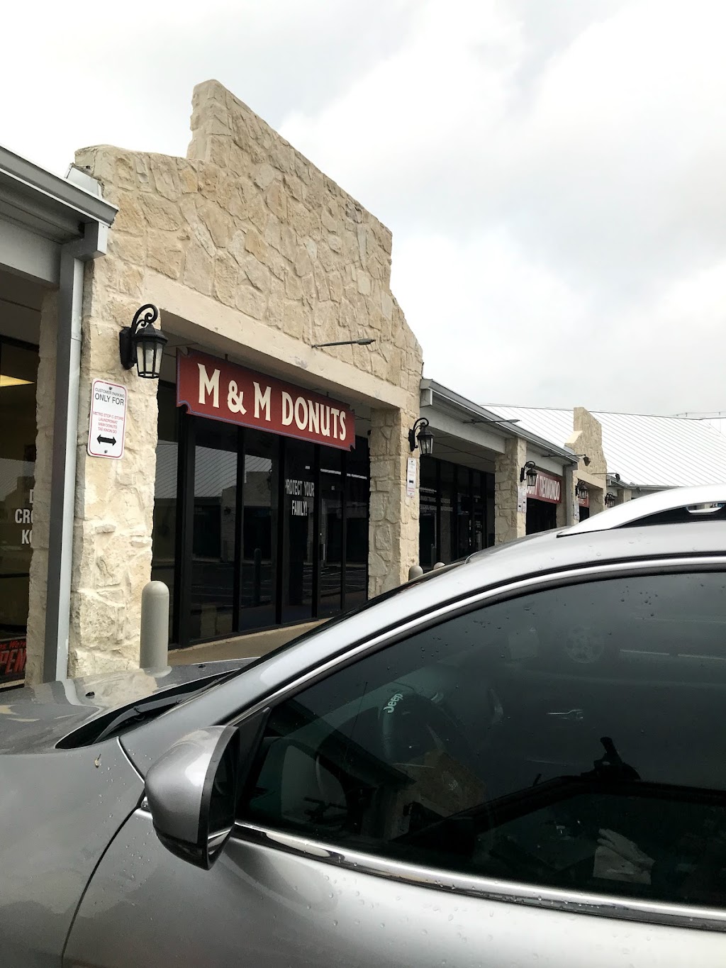 M & M Donuts | 1415 E Blanco Rd # 13, Boerne, TX 78006, USA | Phone: (830) 249-7929