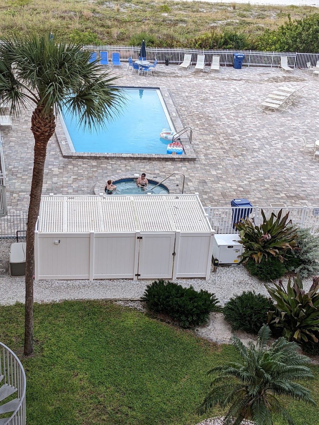 Florida Oceanfront Vacation Rentals | 1000 Gulf Blvd #509, Indian Rocks Beach, FL 33785, USA | Phone: (615) 364-1944