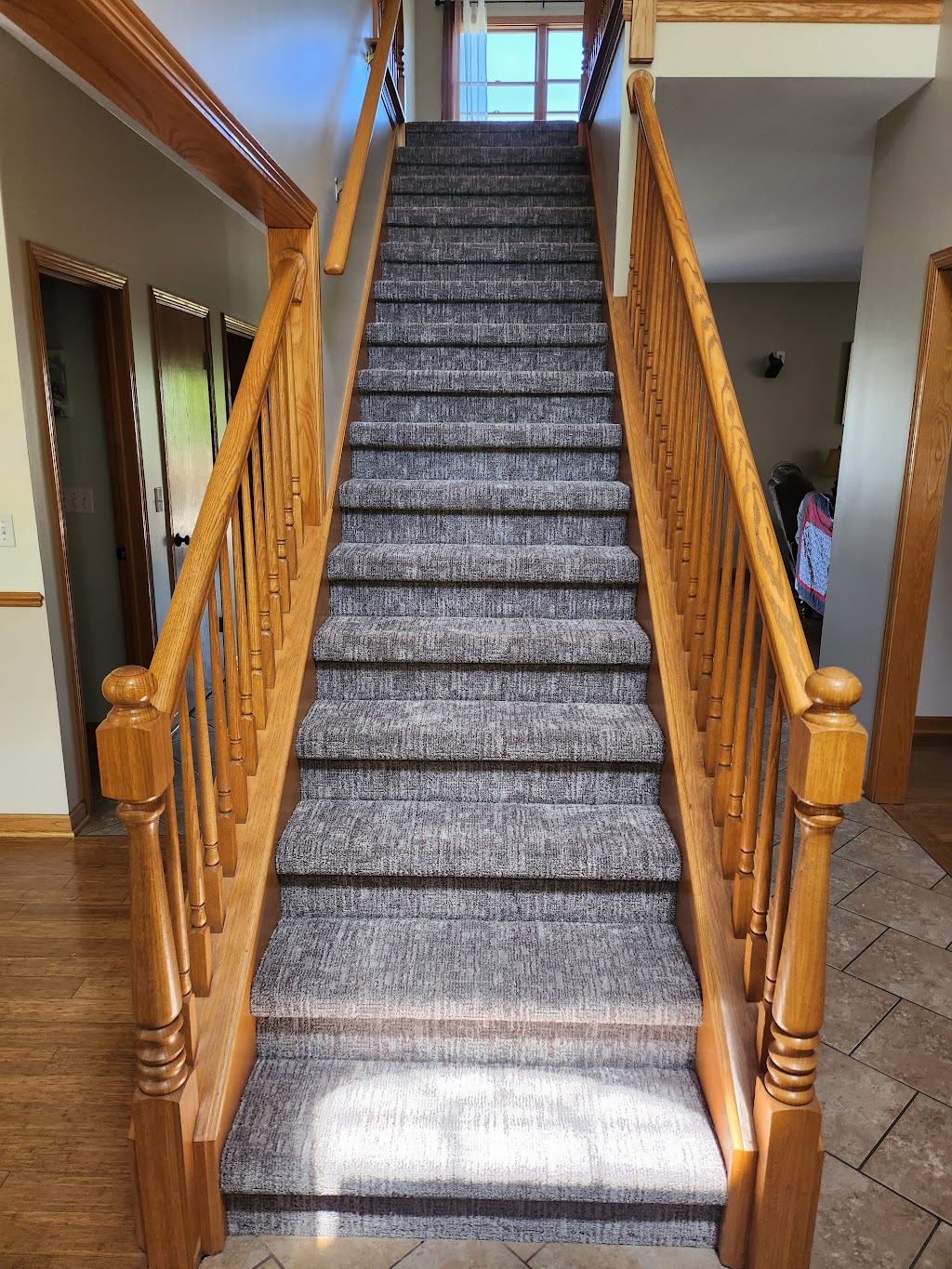 Milo Carpet Incorporating LLC | 109 Elm St, Joliet, IL 60433, USA | Phone: (815) 919-5329