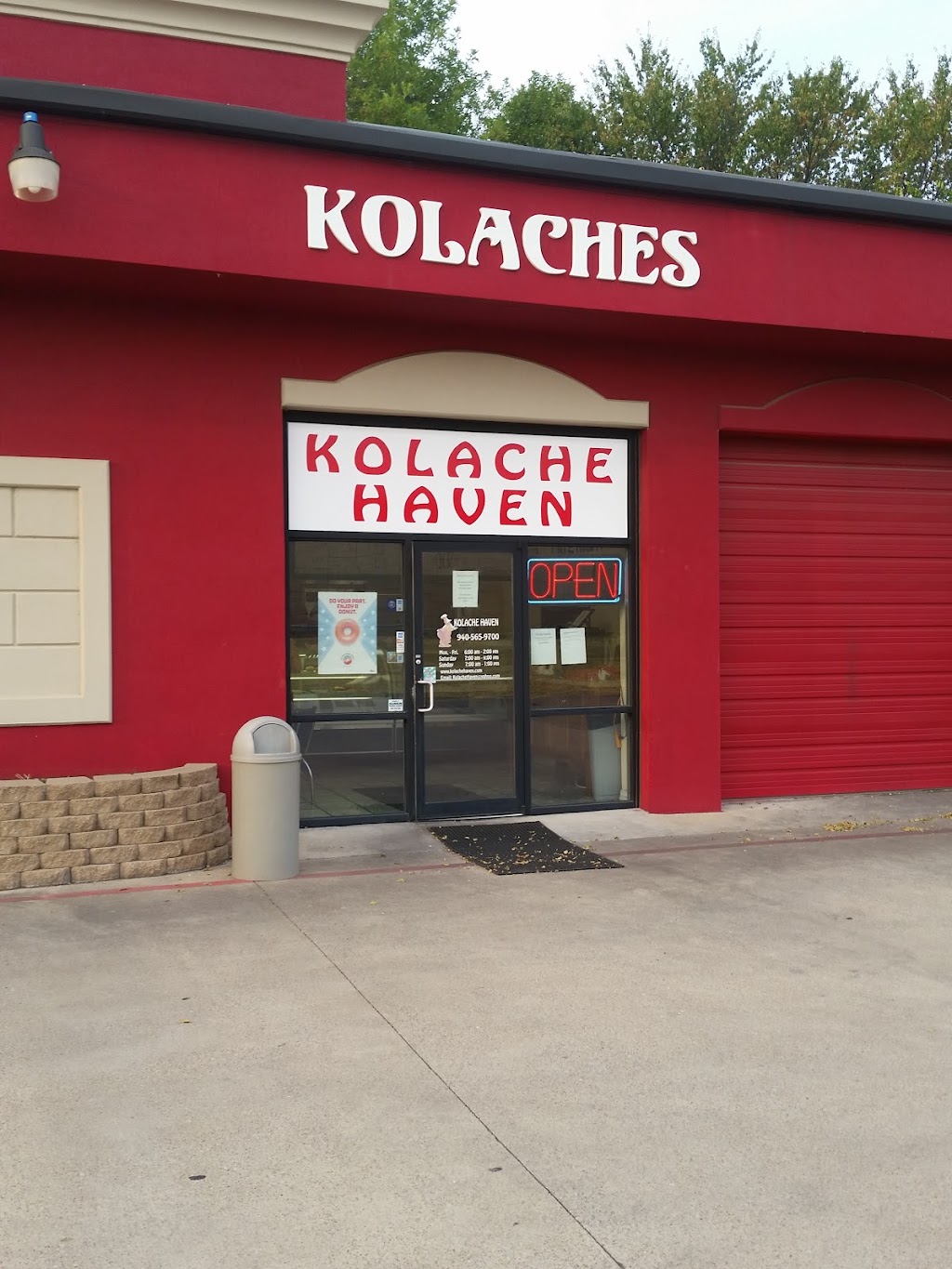 Kolache Haven | 301 N I-35E, Denton, TX 76205, USA | Phone: (940) 565-9700