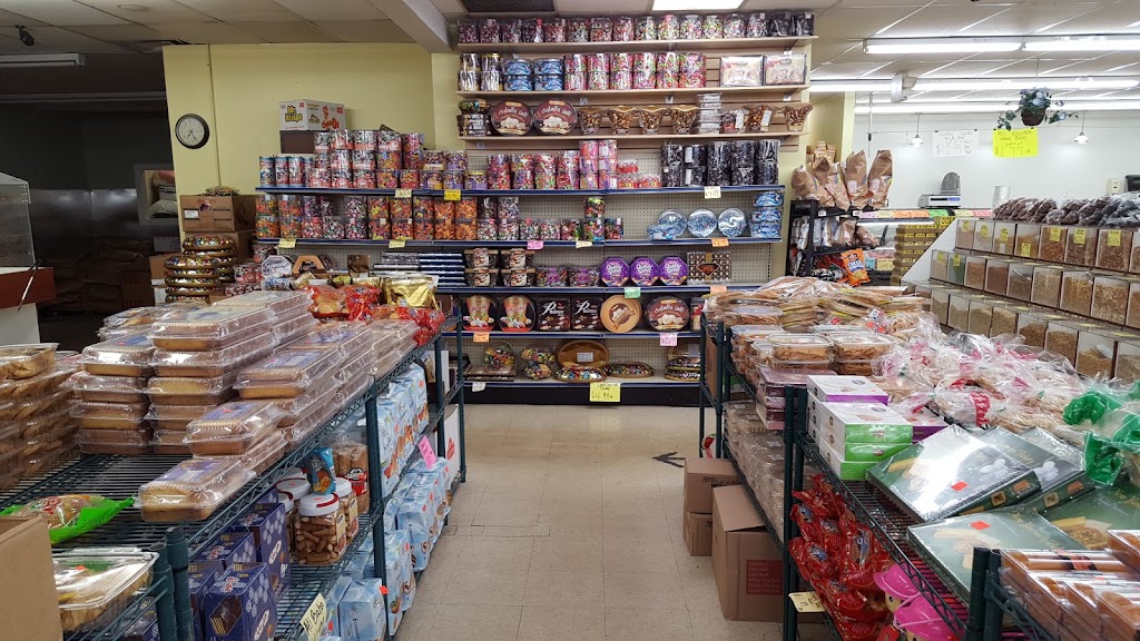 Paradise Fruit Market Meat And Bakery | 2927 E Big Beaver Rd, Troy, MI 48083, USA | Phone: (248) 528-0101