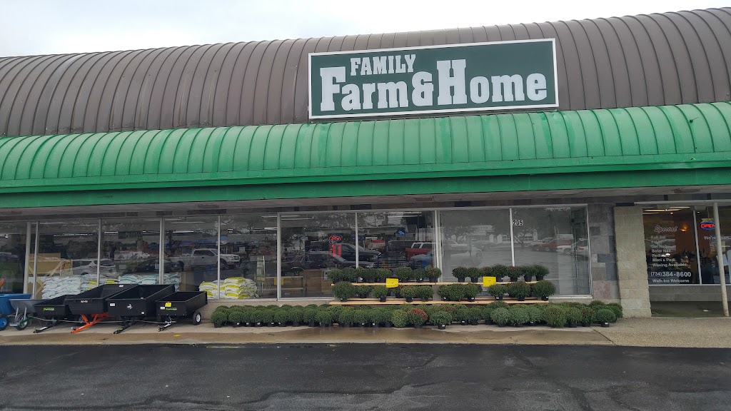 Family Farm & Home | 205 N Telegraph Rd, Monroe, MI 48162, USA | Phone: (734) 457-1170