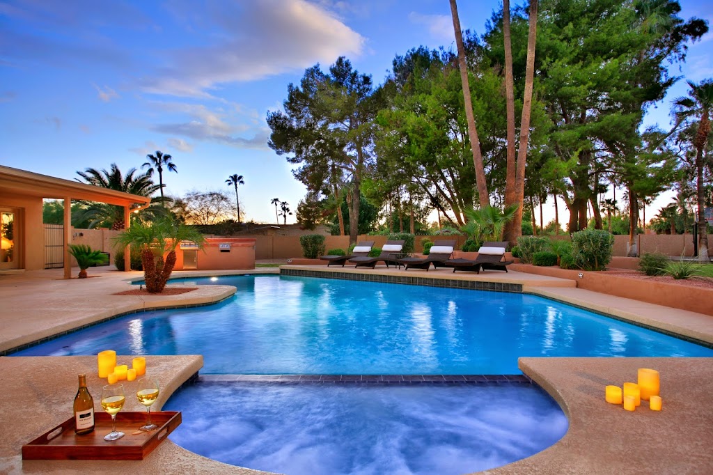 Arizona Vacation Rentals | 6424 E Greenway Pkwy, Scottsdale, AZ 85254, USA | Phone: (888) 711-8105