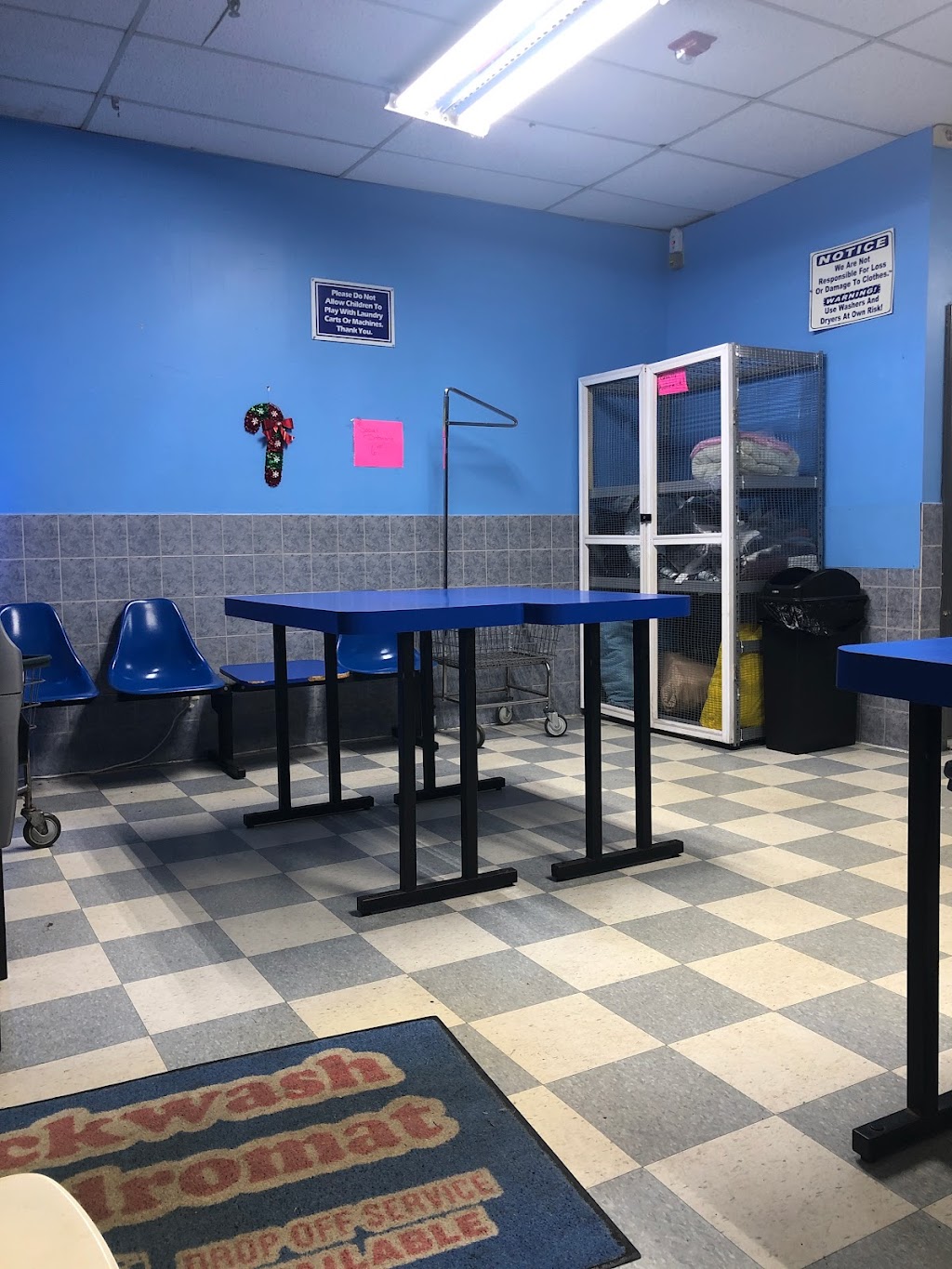 Quick Wash Laundromat | 100 Summerhill Rd, Spotswood, NJ 08884, USA | Phone: (732) 251-0070