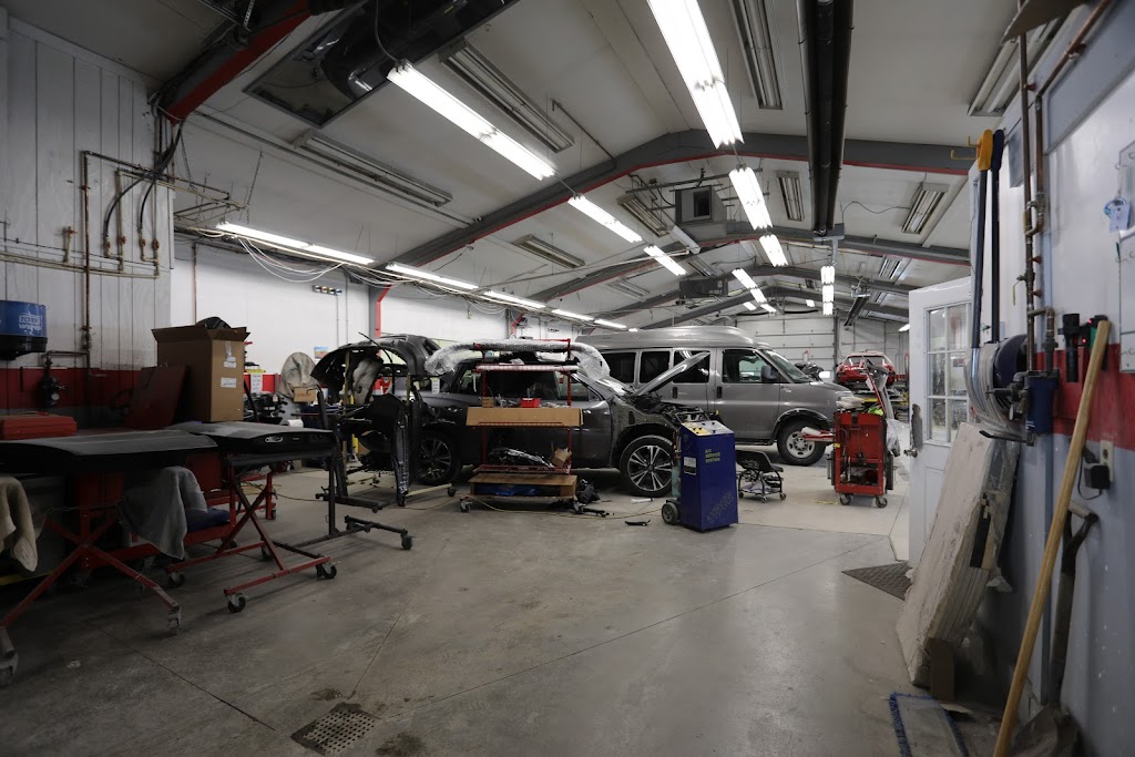 Diehl Collision Center of Washington | 1280 Banetown Rd, Washington, PA 15301, USA | Phone: (724) 228-7220