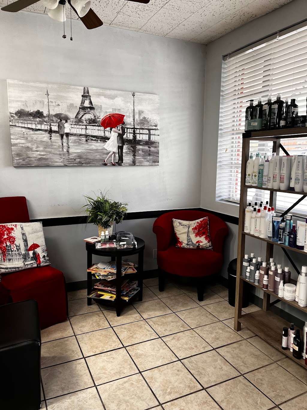 Taylors Boutique Salon | 1848 Pembroke Rd, Greensboro, NC 27408, USA | Phone: (336) 275-0989