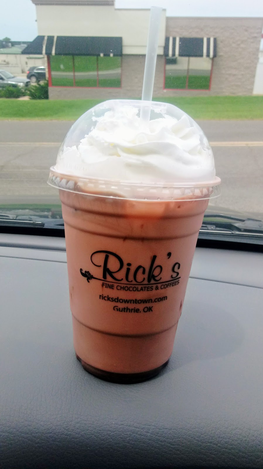 Ricks To Go Cafe | 105 E Industrial Rd, Guthrie, OK 73044, USA | Phone: (405) 293-6152