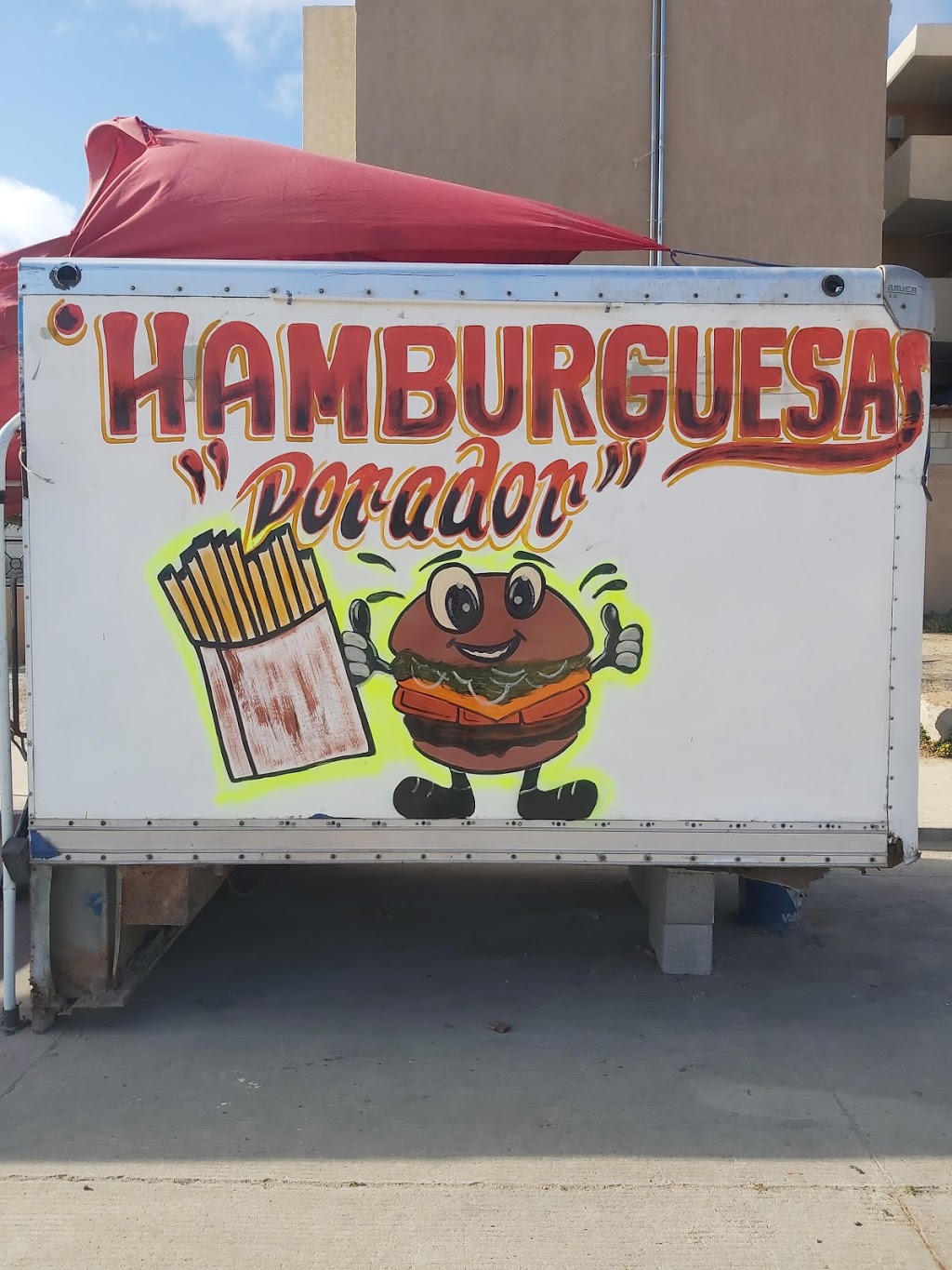 Hamburguesas DORADOR | De la Graci, B.C., Mexico | Phone: 664 257 9573