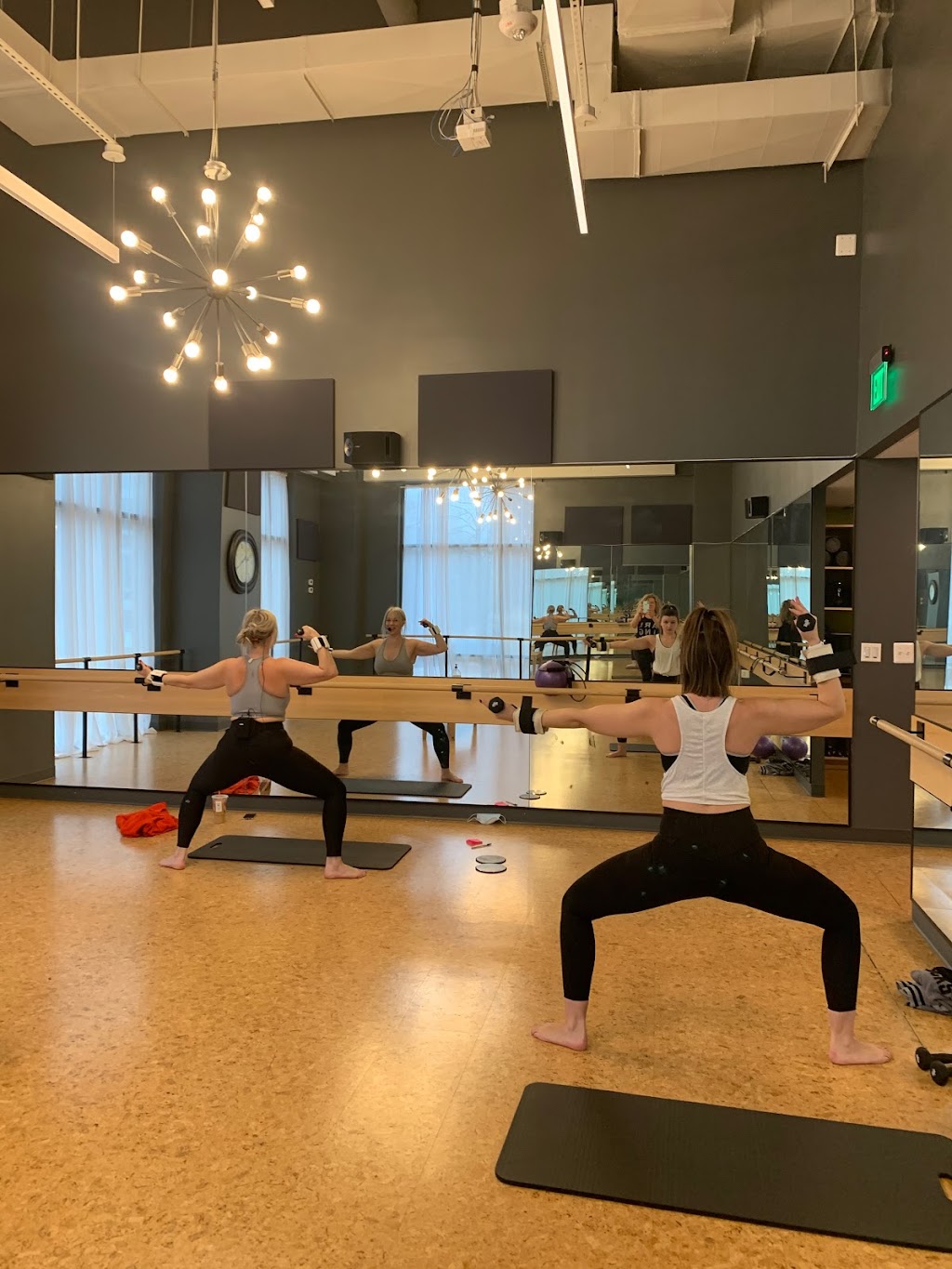 Neighborhood Barre | 1148 N Irving St, Arlington, VA 22201, USA | Phone: (571) 257-5301