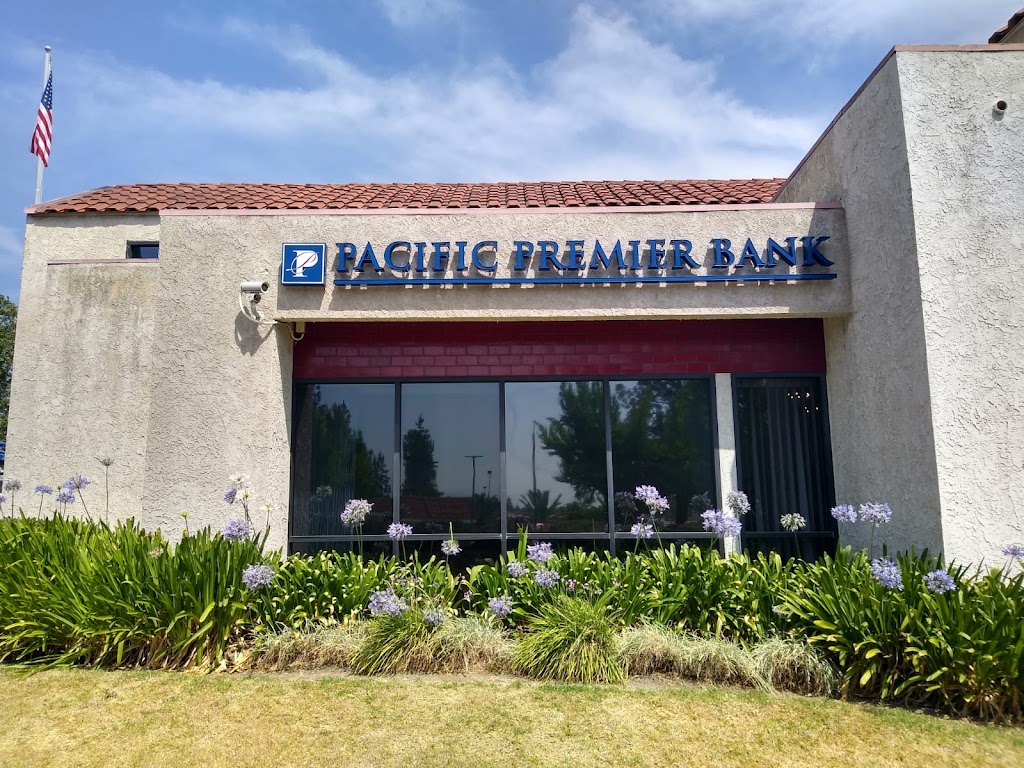 Pacific Premier Bank | 2100 Foothill Blvd, La Verne, CA 91750, USA | Phone: (909) 593-7570