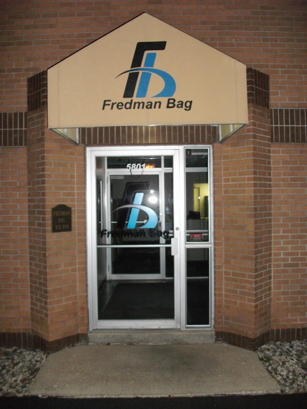 Fredman Bag Co | 5801 W Bender Ct, Milwaukee, WI 53218, USA | Phone: (414) 462-9400