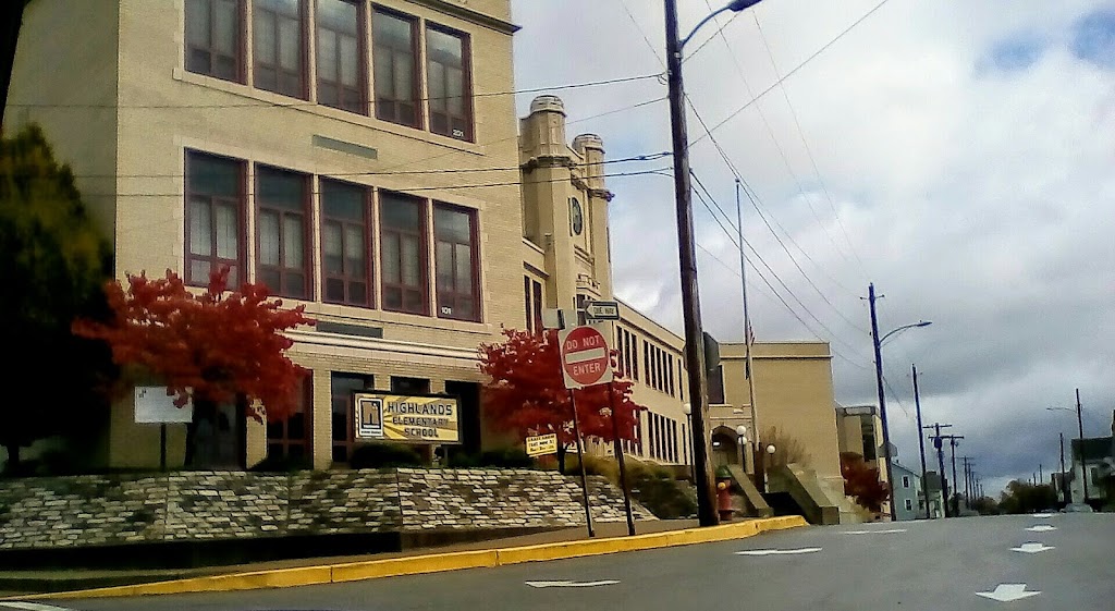 Highlands Elementary School | 101 E 9th Ave, Tarentum, PA 15084, USA | Phone: (724) 224-0300
