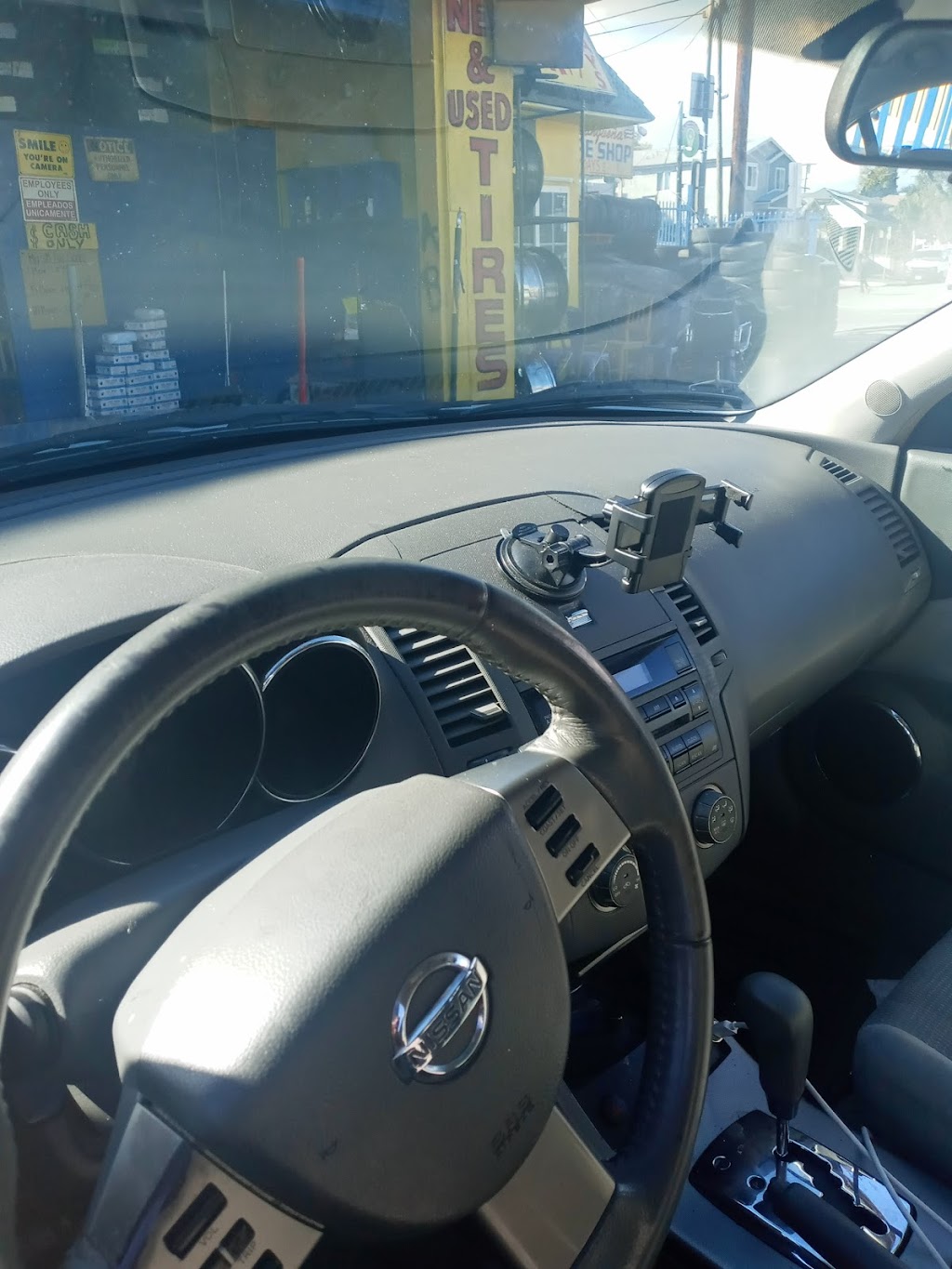 Tire Shop La Borinqueña | 3000 W Slauson Ave, Los Angeles, CA 90043, USA | Phone: (323) 815-9017