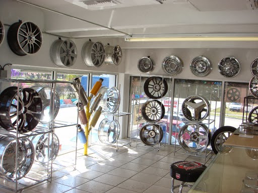 Palm Ave Auto Tech | 3110 Palm Ave, Hialeah, FL 33012, USA | Phone: (305) 883-0717