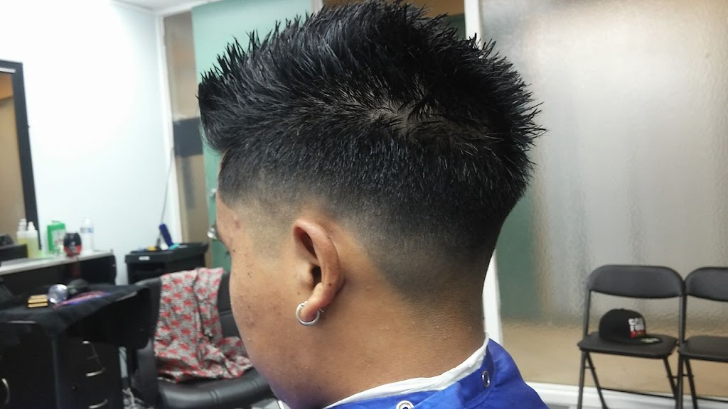 Rosalia hair studio in urban cut | 21117 Sherman Way, Canoga Park, CA 91303, USA | Phone: (818) 564-1796