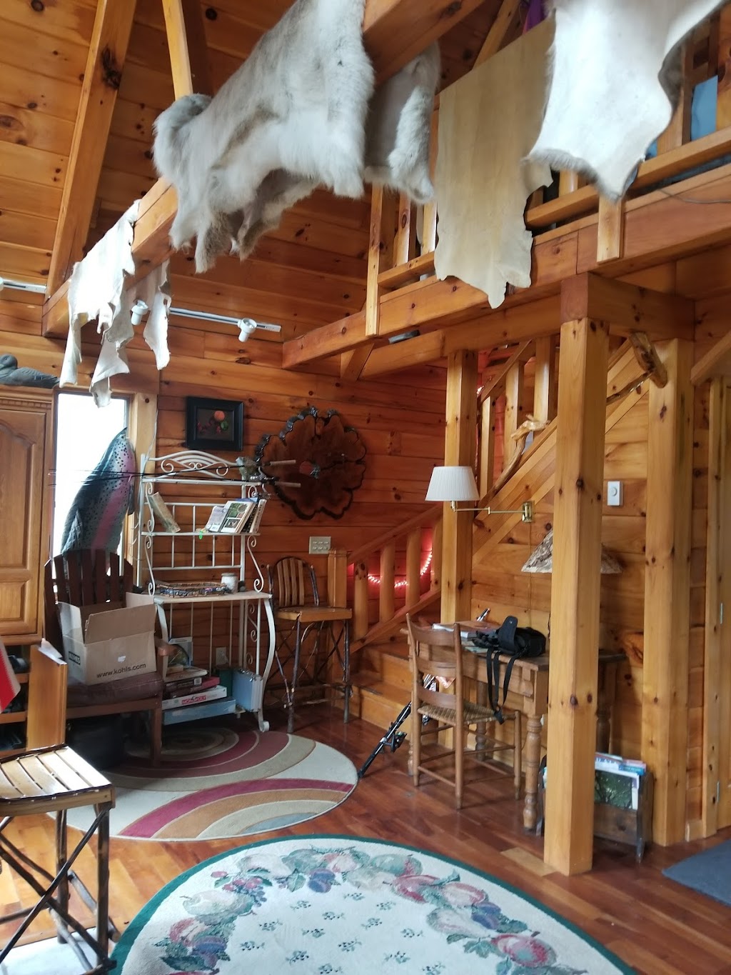 Creekside Cabin | 179 Abby Ln, Volant, PA 16156, USA | Phone: (614) 581-3308