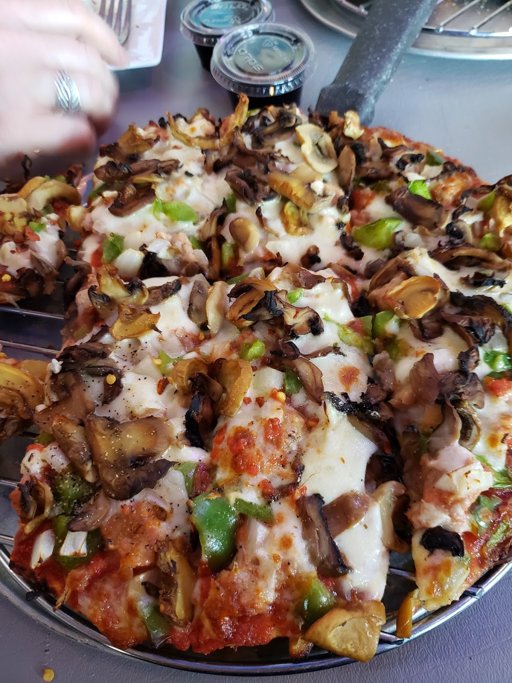 Chesdans Pizzeria and Grille | 15764 S Bell Rd, Homer Glen, IL 60491, USA | Phone: (708) 301-8300