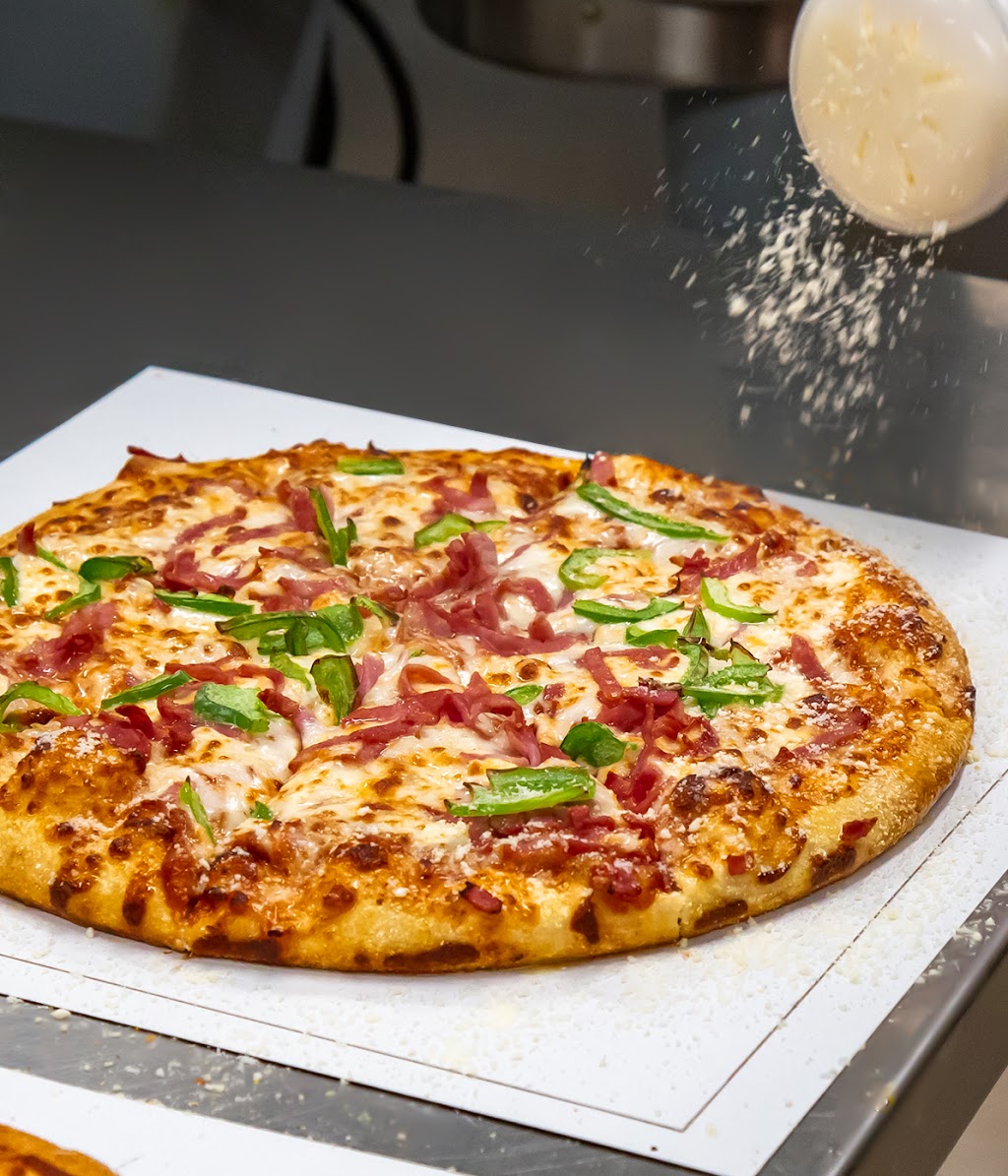 Hungry Howies Pizza | 30130 23 Mile Rd, New Baltimore, MI 48047, USA | Phone: (586) 421-9600