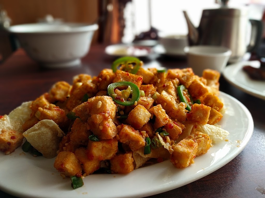 Chens Chinese Restaurant | 2131 E Broadway, Long Beach, CA 90803 | Phone: (562) 439-0309