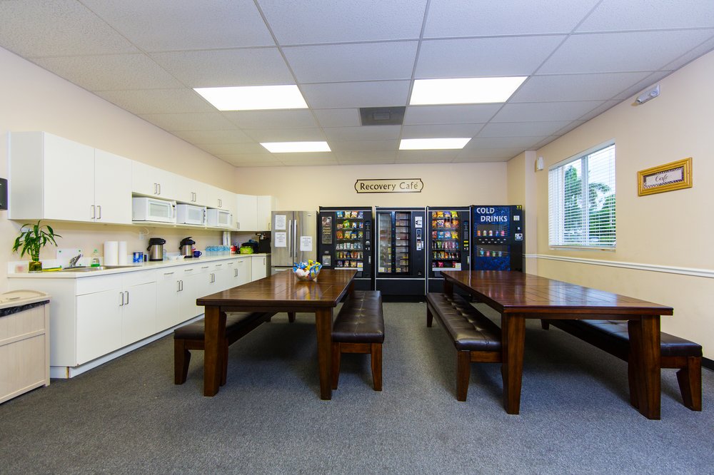 Canal Acres Nature Park | 19233 Indian Springs Rd, Lake Oswego, OR 97035 | Phone: (503) 697-6500