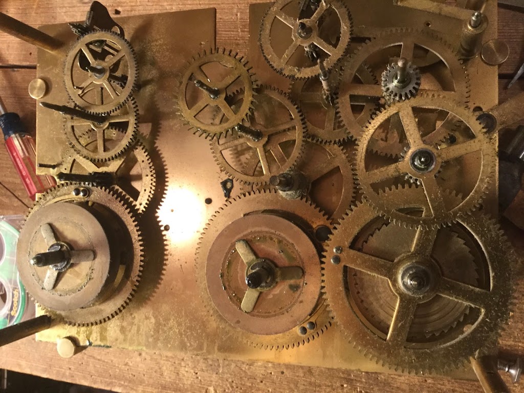 Elmendorf Clock Repair | 8 Hillcrest Ln, Saratoga Springs, NY 12866, USA | Phone: (518) 587-4435