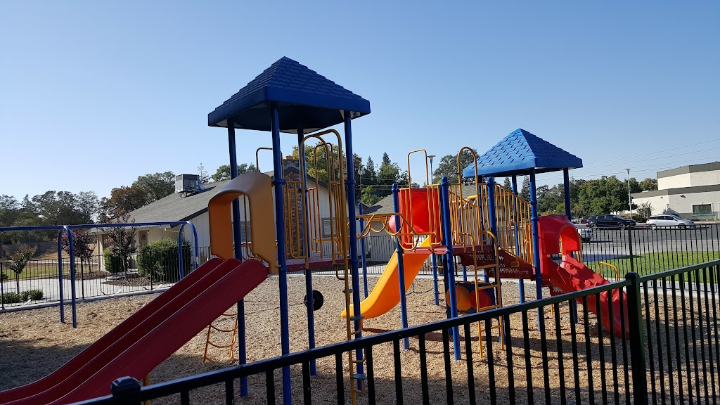 House of Bread Christian Academy | 6529 Hazel Ave, Orangevale, CA 95662, USA | Phone: (916) 235-1777