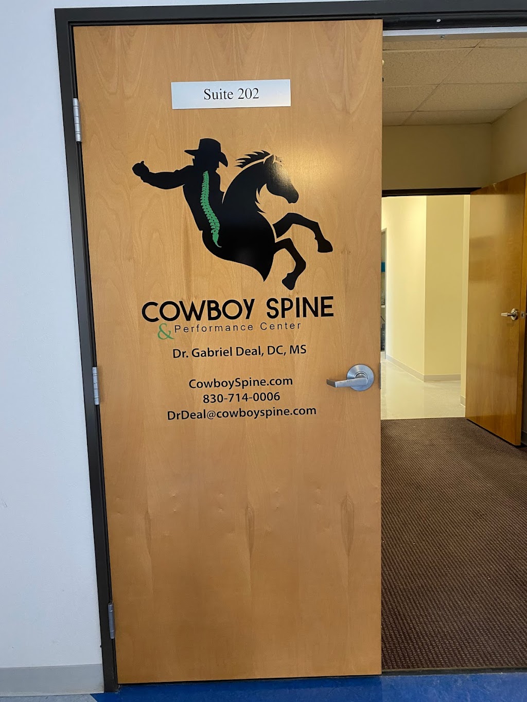 Cowboy Spine & Performance Center | 32665 US Hwy 281 N, Suite 202, Bulverde, TX 78163, USA | Phone: (830) 714-0006