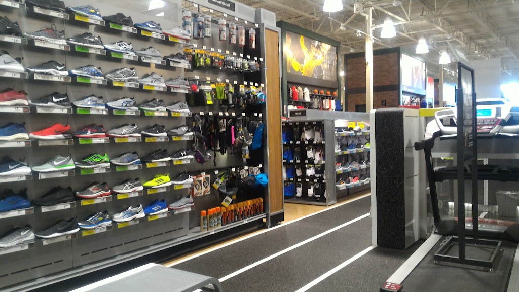 DICKS Sporting Goods | 2145 Lantern Ridge Dr, Richmond, KY 40475, USA | Phone: (859) 353-3009