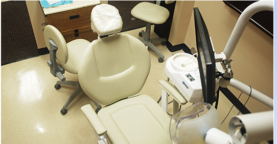 Royal Dental Corporate Headquarters | 1437 Hwy 6 STE 300, Sugar Land, TX 77478, USA | Phone: (713) 877-0697