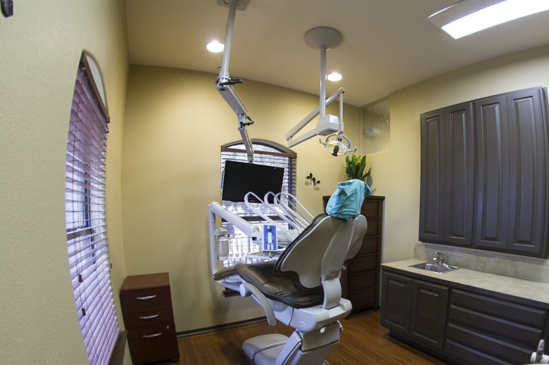 Trade Winds Dental - Family & Emergency Dentistry | 3613 Williams Dr Building 10, Suite 1001, Georgetown, TX 78628, USA | Phone: (512) 360-9368